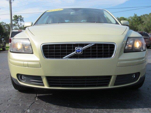 2004 Volvo S40 Unknown