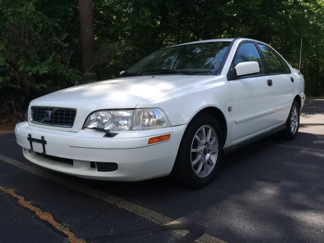 2004 Volvo S40 EXT CAB LT