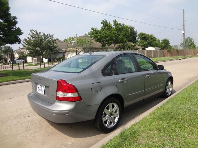 2004 Volvo S40 4X4 ED. Bauer EL