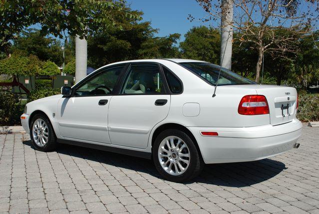 2004 Volvo S40 8