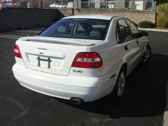 2004 Volvo S40 8