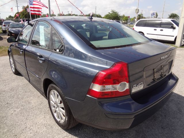 2005 Volvo S40 4X4 ED. Bauer EL