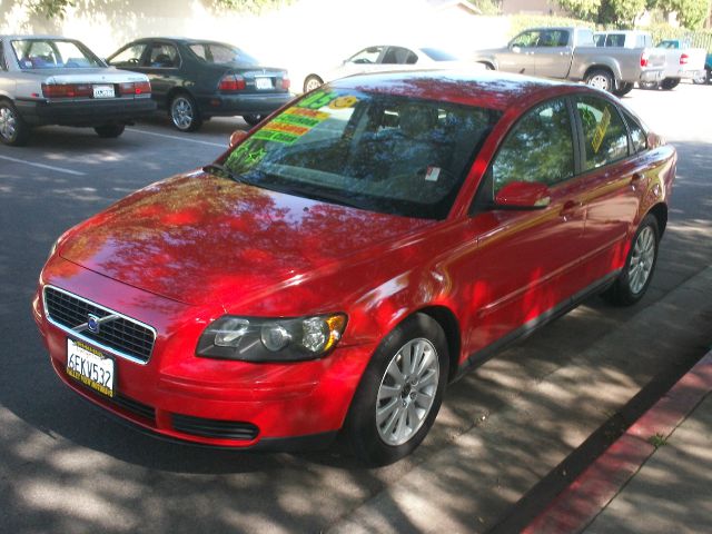 2005 Volvo S40 4X4 ED. Bauer EL