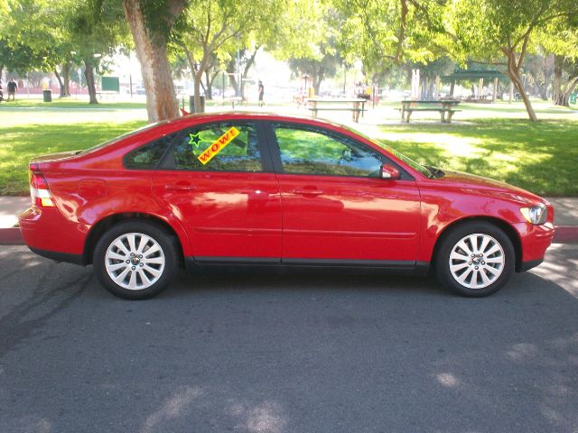 2005 Volvo S40 4X4 ED. Bauer EL