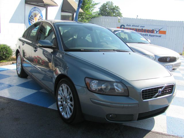 2005 Volvo S40 4X4 ED. Bauer EL