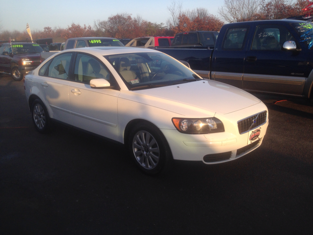 2005 Volvo S40 4X4 ED. Bauer EL