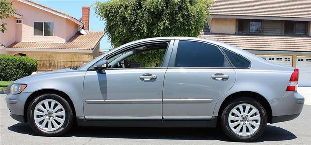 2005 Volvo S40 Unknown