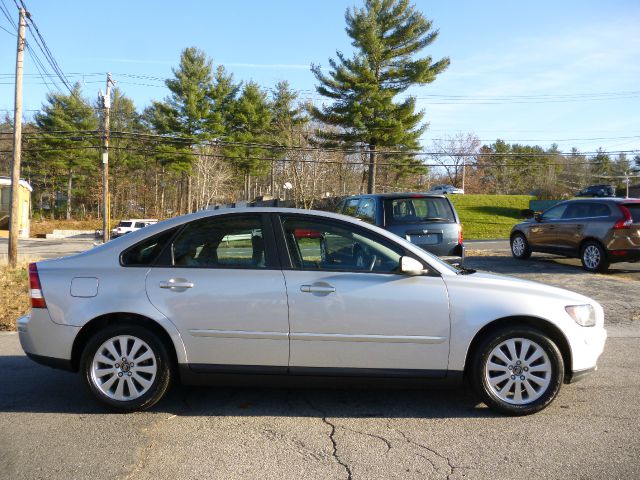 2005 Volvo S40 4X4 ED. Bauer EL