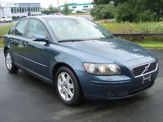 2005 Volvo S40 4X4 ED. Bauer EL