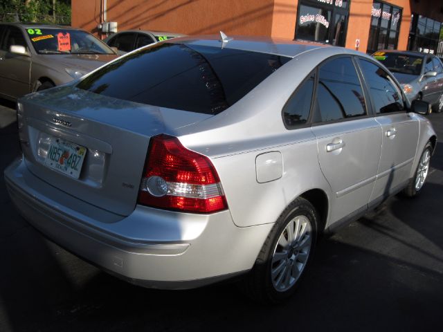 2005 Volvo S40 4X4 ED. Bauer EL