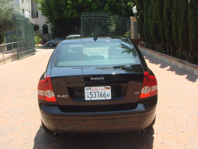 2005 Volvo S40 4X4 ED. Bauer EL