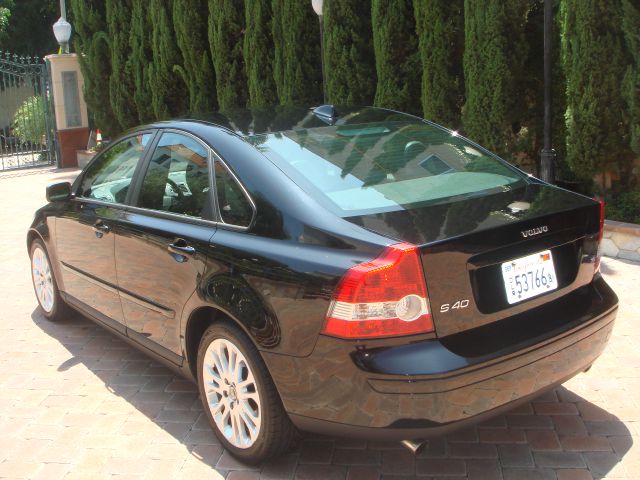 2005 Volvo S40 4X4 ED. Bauer EL