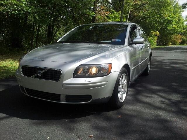 2006 Volvo S40 4X4 ED. Bauer EL