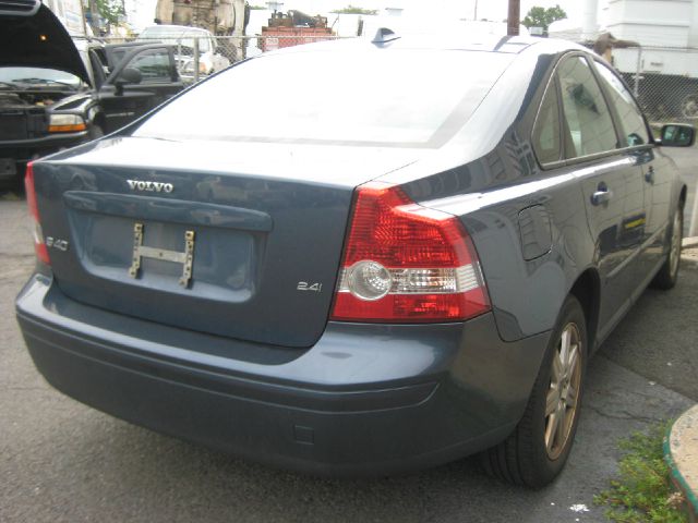 2006 Volvo S40 4X4 ED. Bauer EL