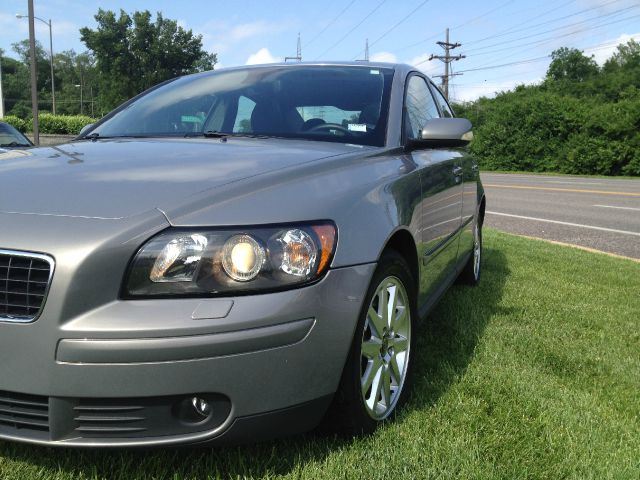 2006 Volvo S40 4X4 ED. Bauer EL