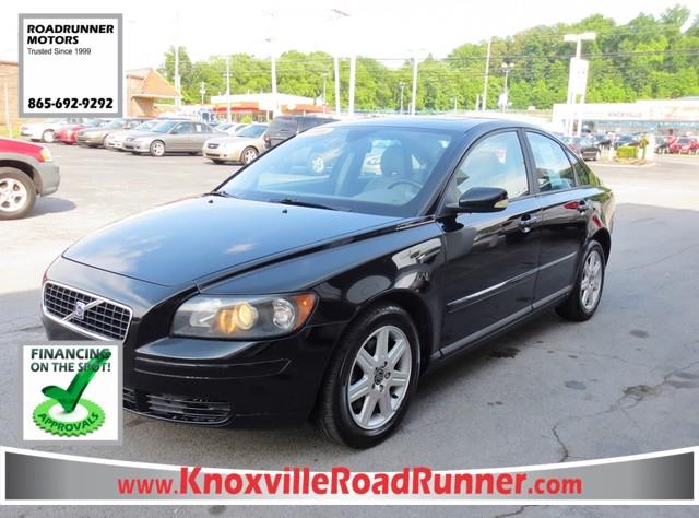 2006 Volvo S40 4dr 2.9L Twin Turbo AWD SUV