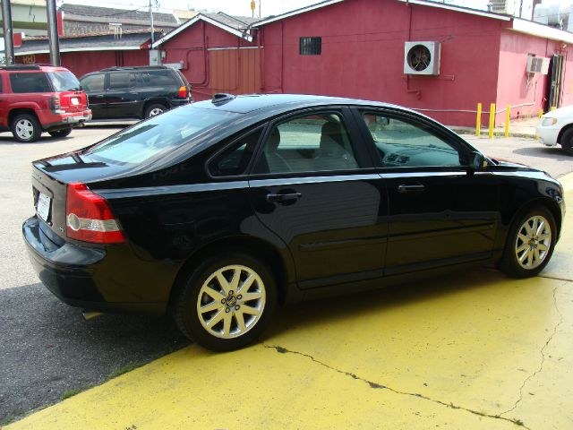 2006 Volvo S40 4X4 ED. Bauer EL