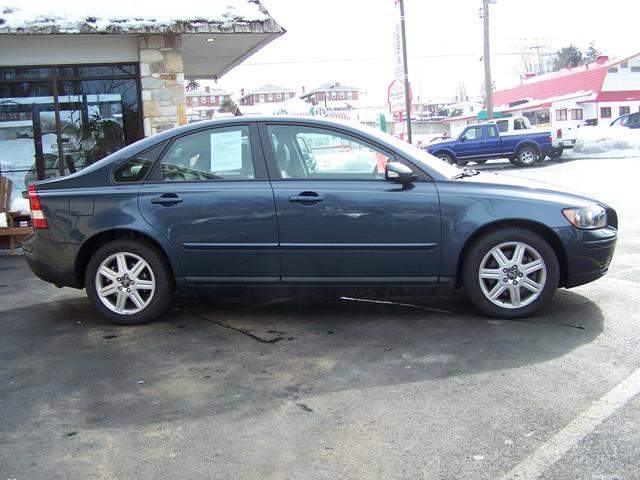 2006 Volvo S40 4X4 ED. Bauer EL