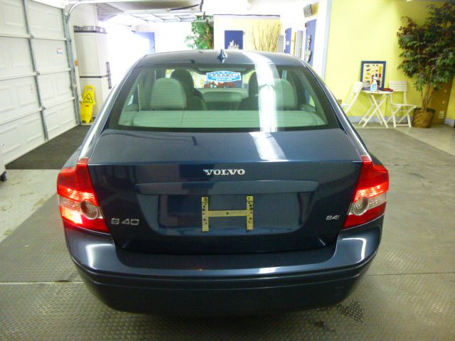 2006 Volvo S40 4X4 ED. Bauer EL