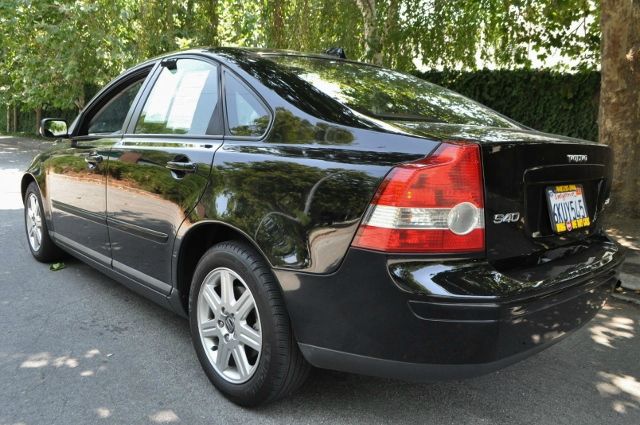 2006 Volvo S40 4X4 ED. Bauer EL