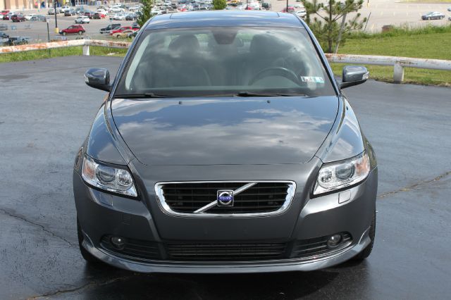 2008 Volvo S40 CREW CAB 153.0 WB SLE