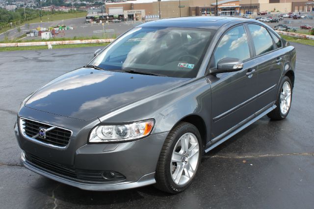 2008 Volvo S40 CREW CAB 153.0 WB SLE