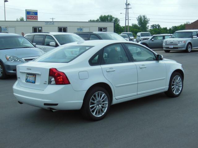 2008 Volvo S40 4X4 ED. Bauer EL