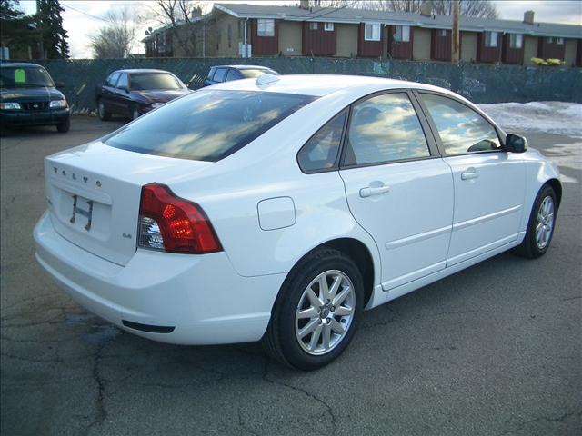 2009 Volvo S40 Unknown