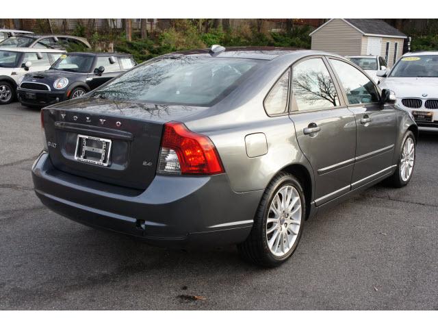 2010 Volvo S40 4X4 ED. Bauer EL