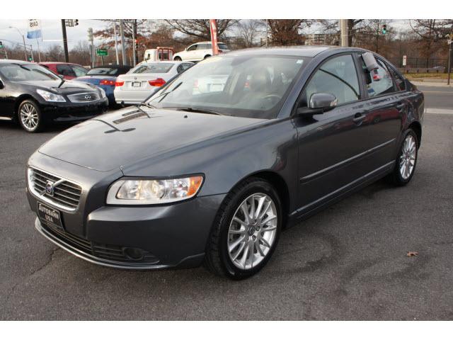 2010 Volvo S40 4X4 ED. Bauer EL