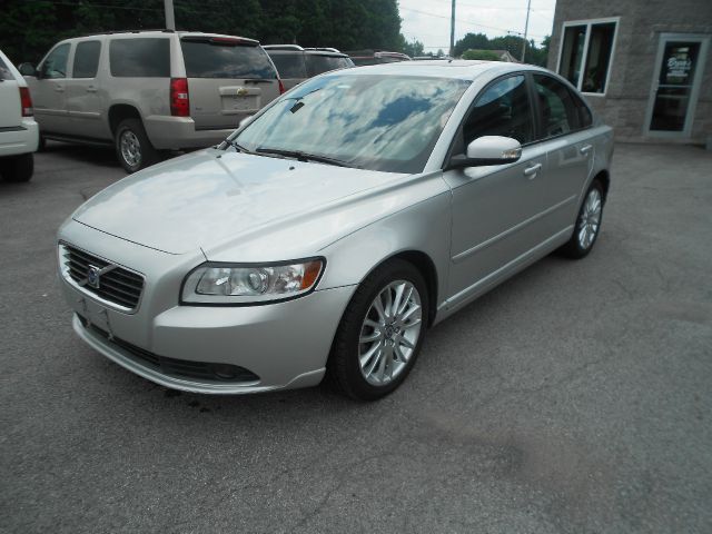 2010 Volvo S40 4X4 ED. Bauer EL