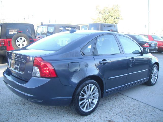 2010 Volvo S40 4X4 ED. Bauer EL