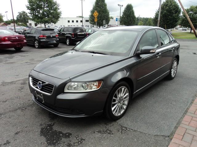 2011 Volvo S40 4X4 ED. Bauer EL