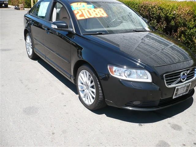 2011 Volvo S40 4X4 ED. Bauer EL