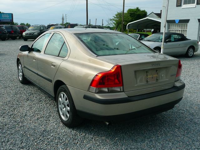 2001 Volvo S60 4WD 4dr Sport