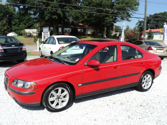 2001 Volvo S60 4WD 4dr Sport