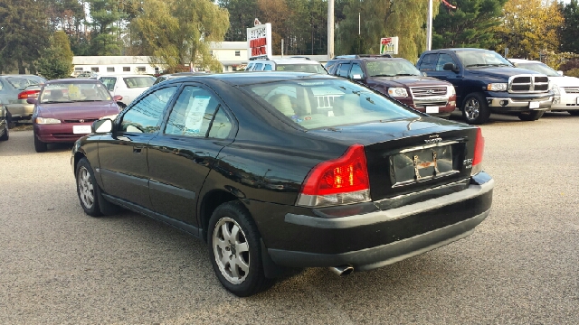 2002 Volvo S60 EX - DUAL Power Doors