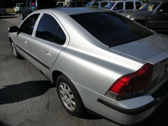 2002 Volvo S60 Unknown