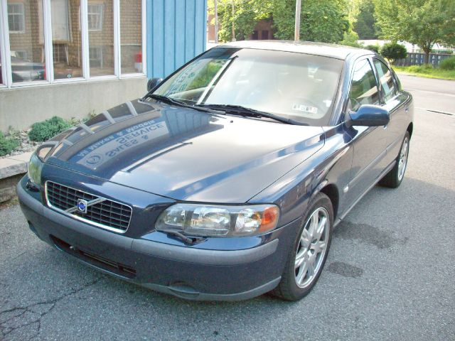 2002 Volvo S60 EX - DUAL Power Doors