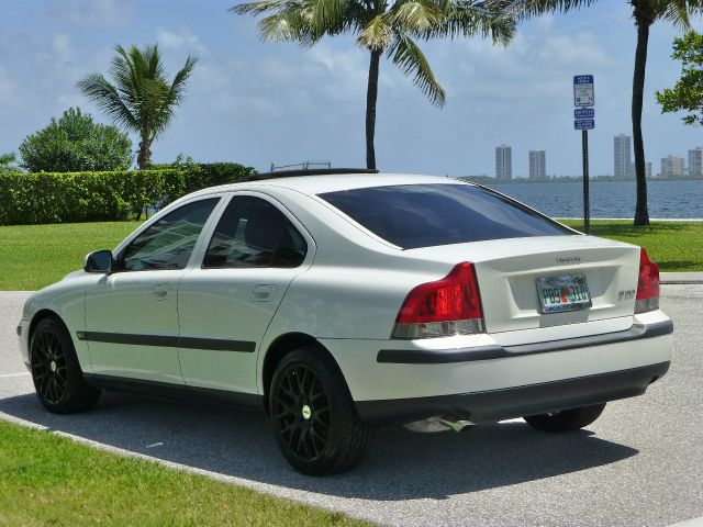 2002 Volvo S60 4X4 ED. Bauer EL