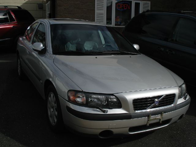 2002 Volvo S60 Unknown