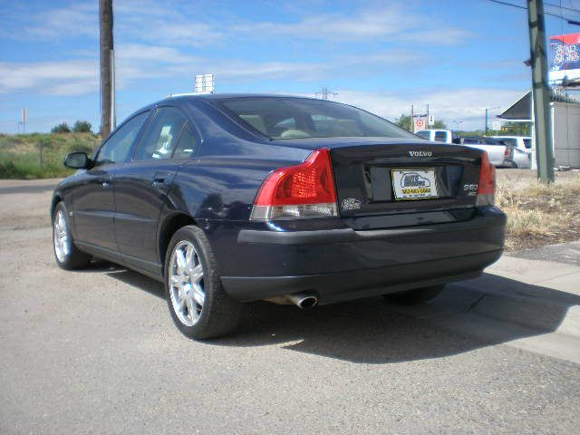 2002 Volvo S60 EX - DUAL Power Doors