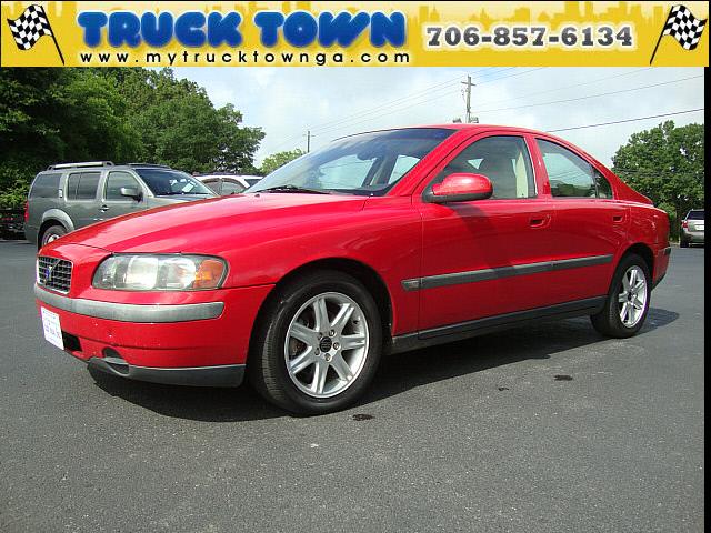 2002 Volvo S60 4WD 4dr Sport