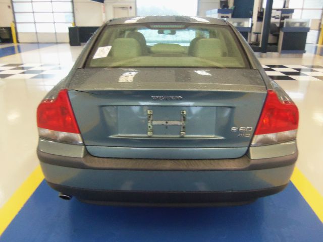 2002 Volvo S60 EX - DUAL Power Doors