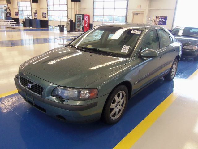 2002 Volvo S60 EX - DUAL Power Doors