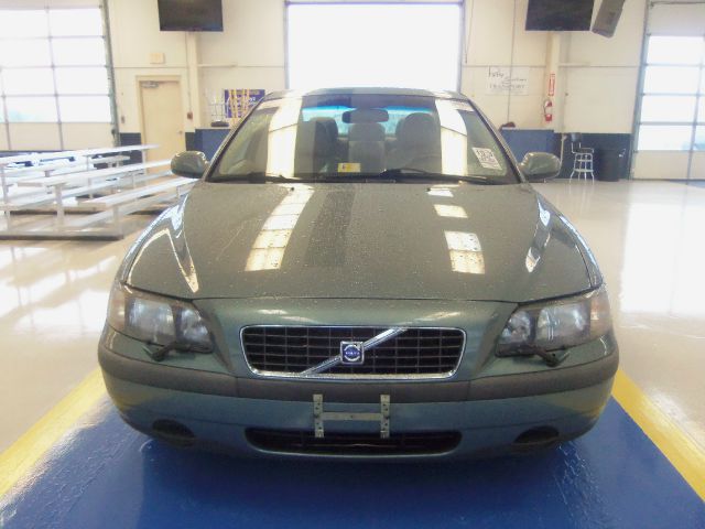 2002 Volvo S60 EX - DUAL Power Doors