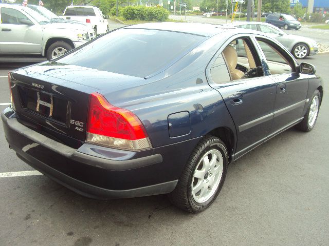 2002 Volvo S60 EX - DUAL Power Doors