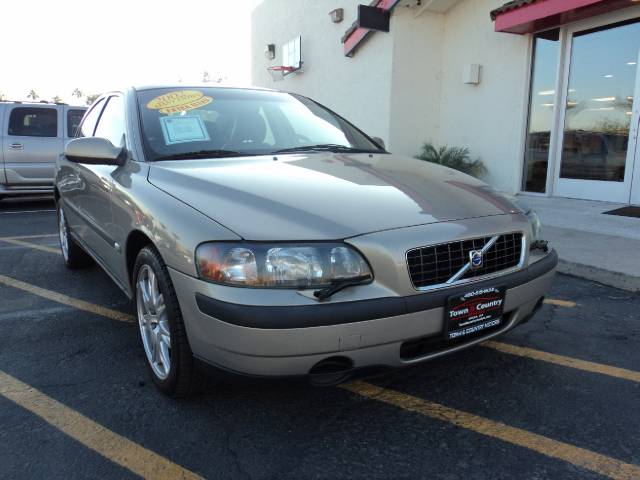 2002 Volvo S60 EX - DUAL Power Doors