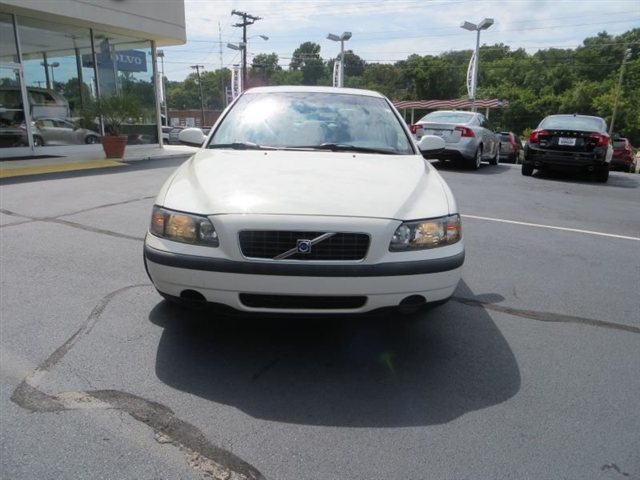 2002 Volvo S60 4WD 4dr Sport