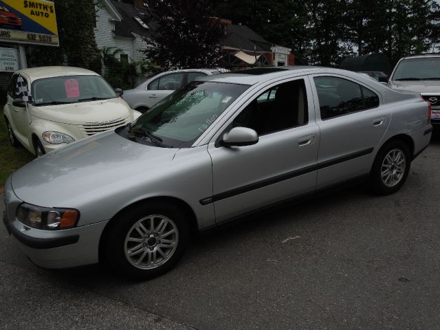 2003 Volvo S60 4WD 4dr Sport